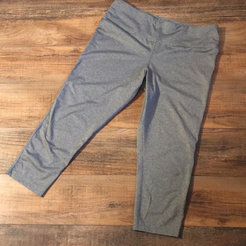 L REEBOK Capri leggings
